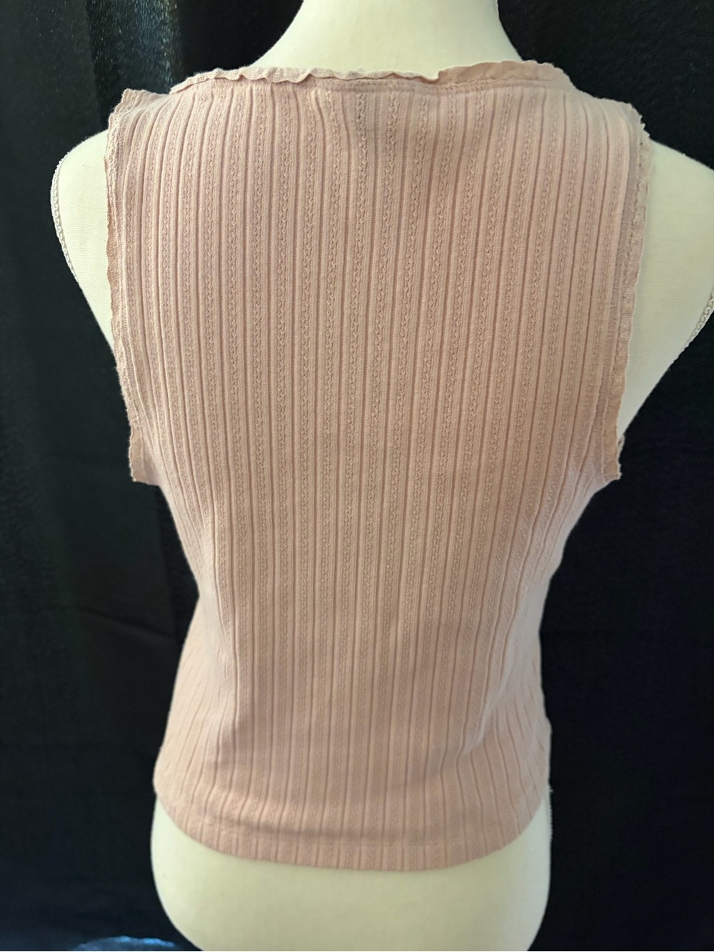 Universal Thread Women's Ribbed Button-Front Tank Top - Pink Size Medium - Picture 4 of 5